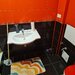 Dimitrie Cantemir, 1 minut metrou,